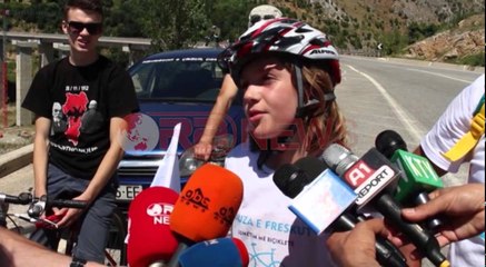 10 vjeçari nga Kosova mbledh fonde për të rikonstruktuar shkollën në Theth- Ora News-