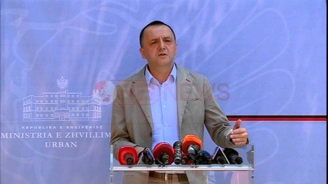 Sot hyn në fuqi ligji i ri për legalizimet, përfitojnë dhe 22 mijë ish pronarë - Ora News-