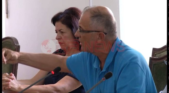 Maxhoranca kalon në Komisionin e punës kalon pr/ligjin e Arsimit të lartë, Vasili kundërshton