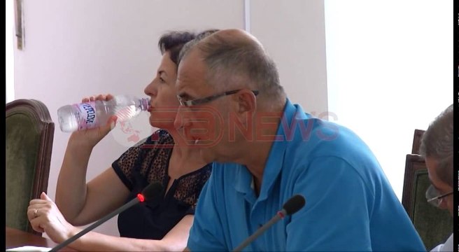 LSI kundër pr/ligjit të Arsimit të Lartë, Vasili: Eshtë diskriminues, Nikolla: Shëndosh sistemin
