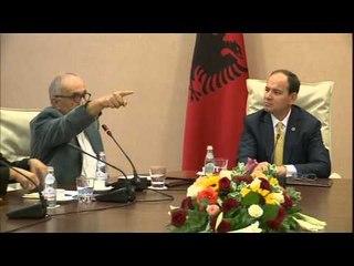 Ligji për arsimin. Presidenti nis konsultat me pedagogët