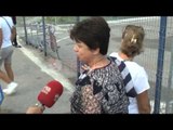 Kthehen shqiptarët, Flusk pasagjerësh në portin e Vlorës - Ora News-