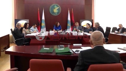 45 parti duhet të kthejnë paratë pasi nuk kaluan pragun në zgjedhje