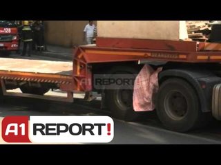 A1 Report - Tiranë, trajleri shtyp për vdekje gruan, kalonte në vijat e bardha