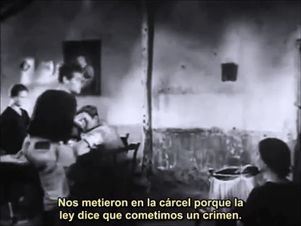 La terra trema ('Ntoni parra a so famigghia)