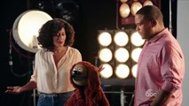 The Muppets (ABC) -Rowlf and Black-ish Cast- Promo HD