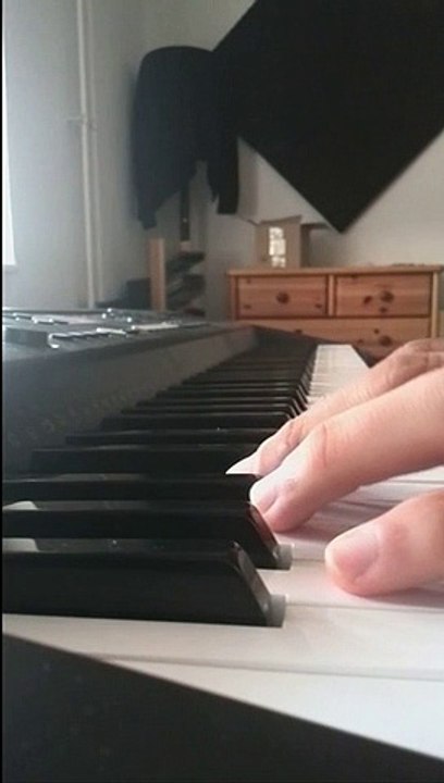 GRBest- Jump Up Wobble live Keyboarding (DnB)