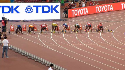 Mondiaux 2015 - Bolt sans forcer fonce en demie