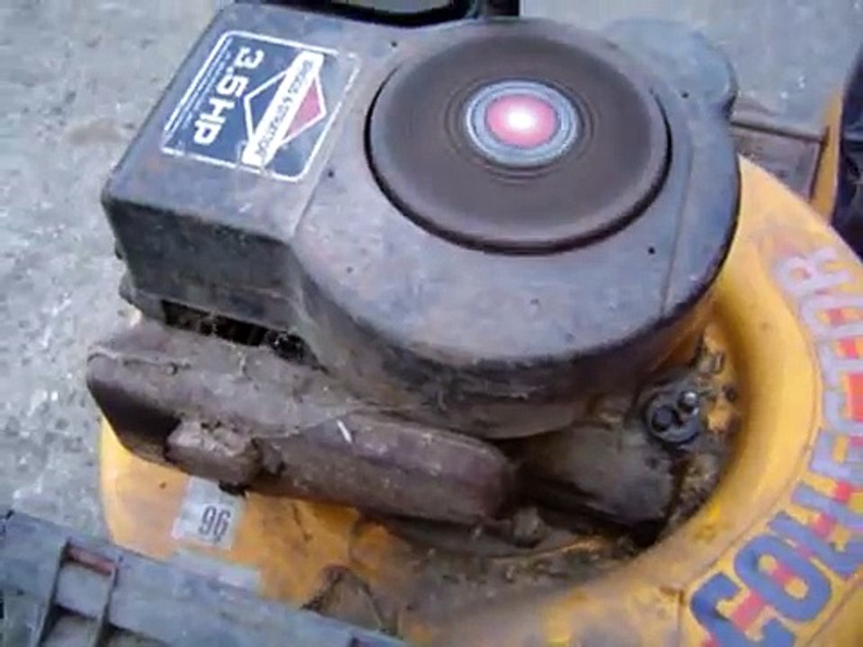 moteur briggs stratton 70s 80s. sortie de grange