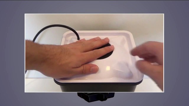 Installation / assemblage d'un système hydroponique 80cm L sur 79cm l de chez Platinium Hydroponics