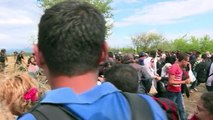 Macédoine: des centaines de migrants débordent la police