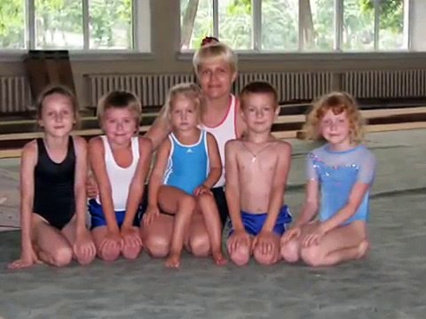 Тренировка по спортивной гимнастике (малыши).