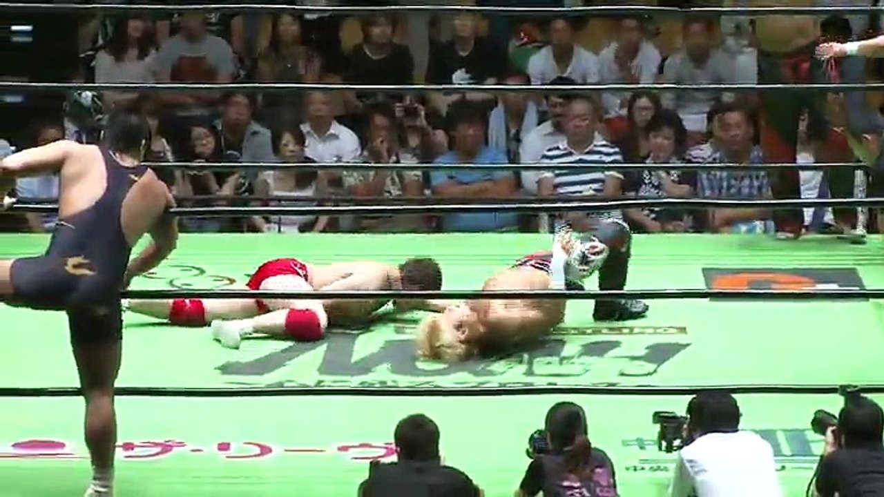 Naomichi Marufuji, Katsuhiko Nakajima & Hitoshi Kumano vs. Kenou, Hajime Ohara & Mitsuhiro Kitamiya (NOAH)