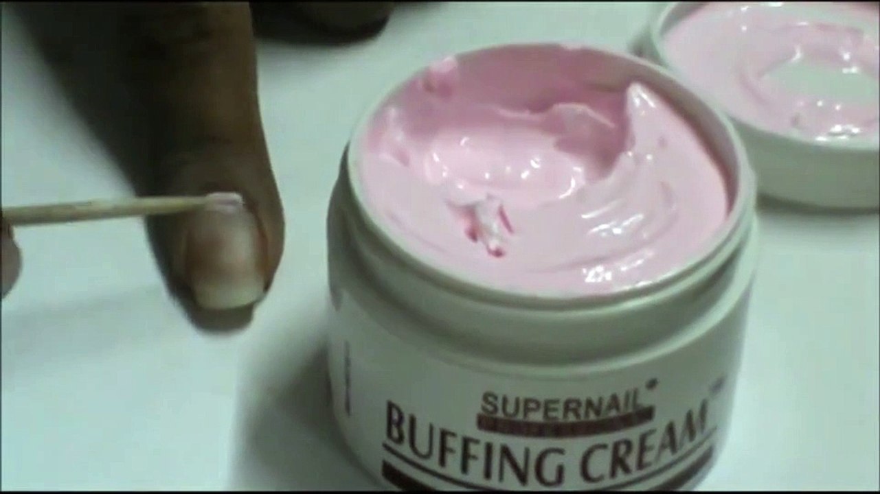 DIY Nail Buffer : How to Use Nail Buffer with Buffing Creams?