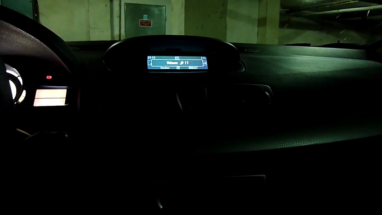 Subwoofer PIONEER TS-WX110A en Megane 2012 con equipo de serie.