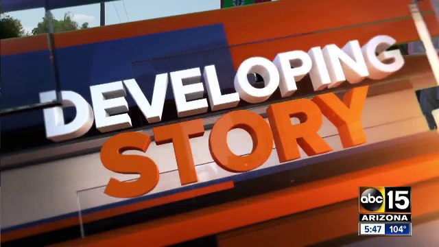 Hundreds protest at Planned Parenthood