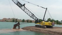SENNEBOGEN - Extraction: 6130 Heavy Duty Crawler Crane with drag bucket