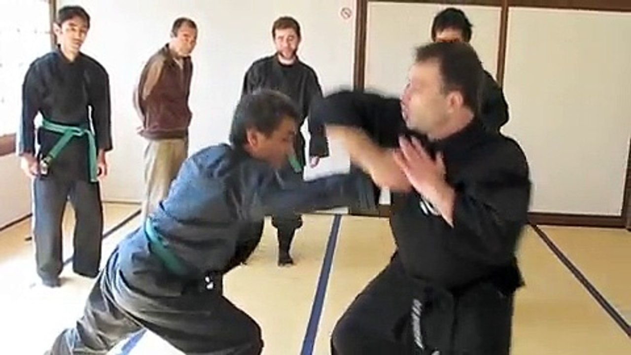 京都忍術不動心道場NINJUTSU IN JAPAN-TOGAKURE-RYU NINPO LESSON 1