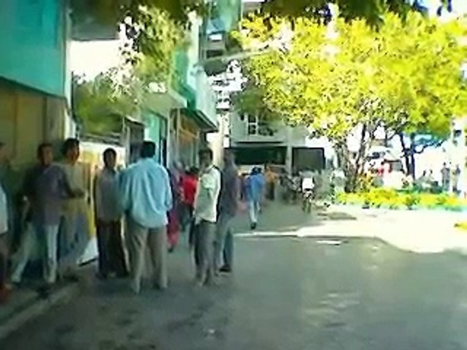 a tsunami struck male', maldives