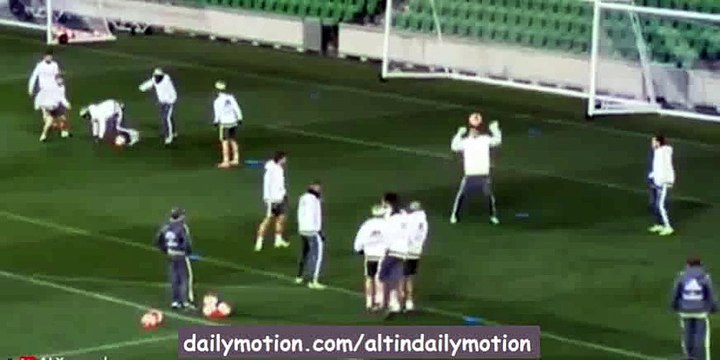 Cristiano Ronaldo provoke Pepe then this foults him in training 2015
