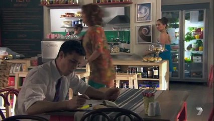 5919 - Spencer punches Matt