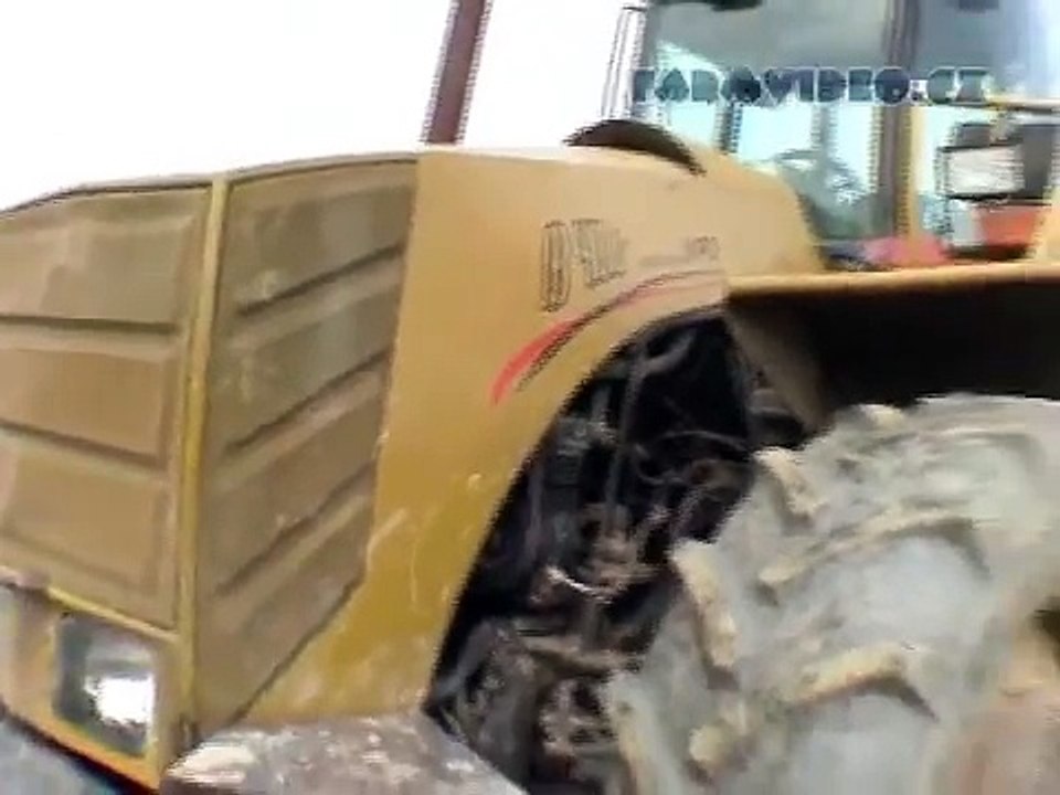 Tatra 6x6 Tractor PB400 + disker.wmv