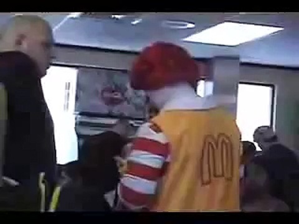 Burger King Visits Ronald McDonald