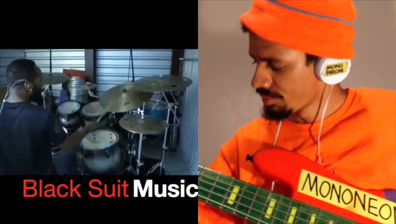 MonoNeon: Jerome Flood/Khirye (Black Suit Music)