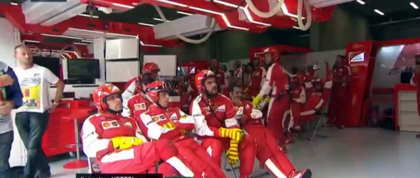 Vettel's tyre blows at the last lap of the Belgian Grand Prix