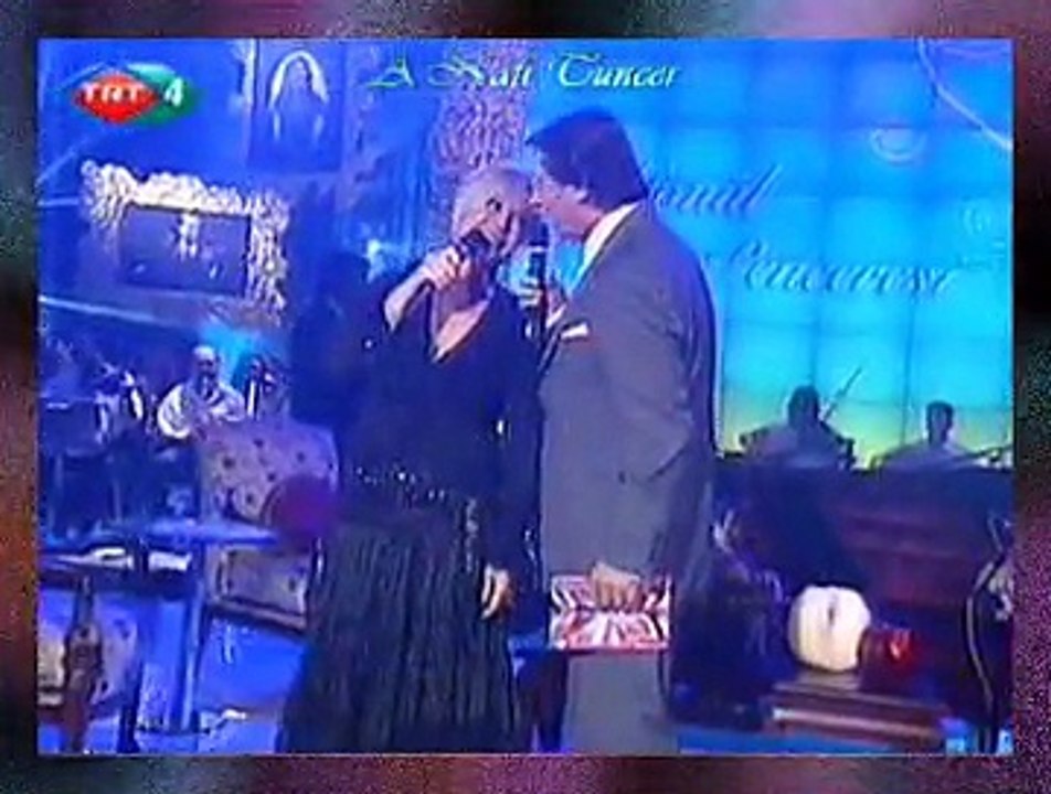 Emel SAYIN & Ahmet ÖZHAN *Ne Bildim Kıymetin Ne Bildin Kıymetim*