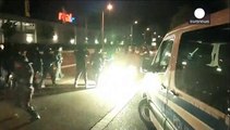 Германия. Полиция вторую ночь защищала беженцев от праворадикалов