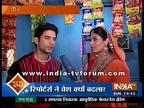Rajeev Khandelwal ( kabir sharma ) & Kritika kamra ( Ananya ) On location of Reporters Indiatv Segment -23 August 2015