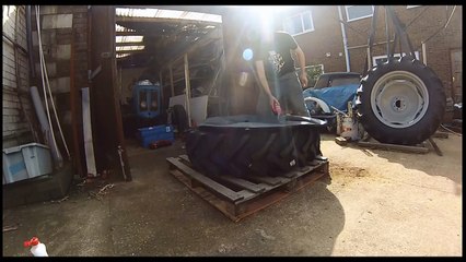 Tractor Tyre Fitting Fordson Super Dexta