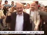 الزعيم علي عبدالله صالح يزور الشيخ صادق امين ابوراس في منزلة موقف مؤثر