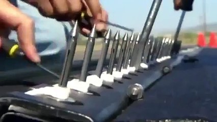 بالفيديو ابتكار مذهل لشل حركة أي سيارة مهما كانت سرعتها