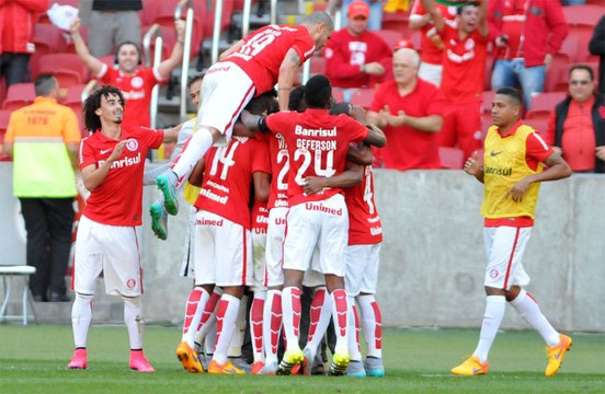 D'Alessandro perde pênalti, mas Inter bate Furacão no Beira-Rio