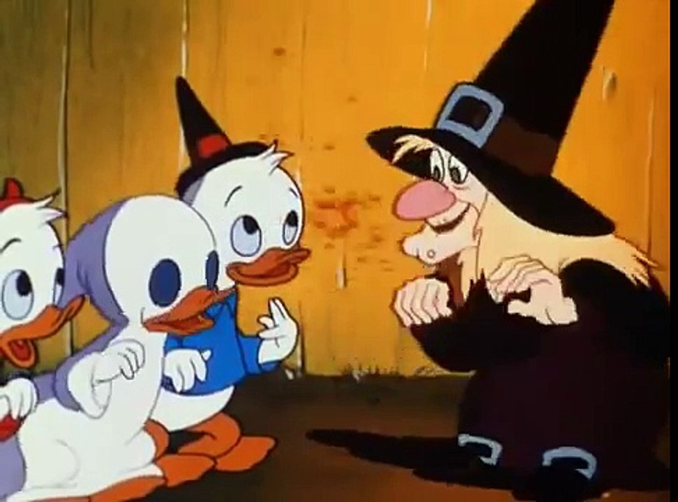 Trick Or Treat Folks ☻1952 Halloween Cartoon.avi