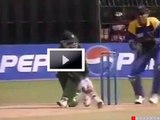Funniest dropped catch in Test cricket history Ever #LOL #ROFL #LMAO