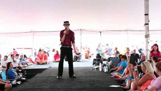 Alex Swindle sings 'It Hurts Me' Elvis Week 2015