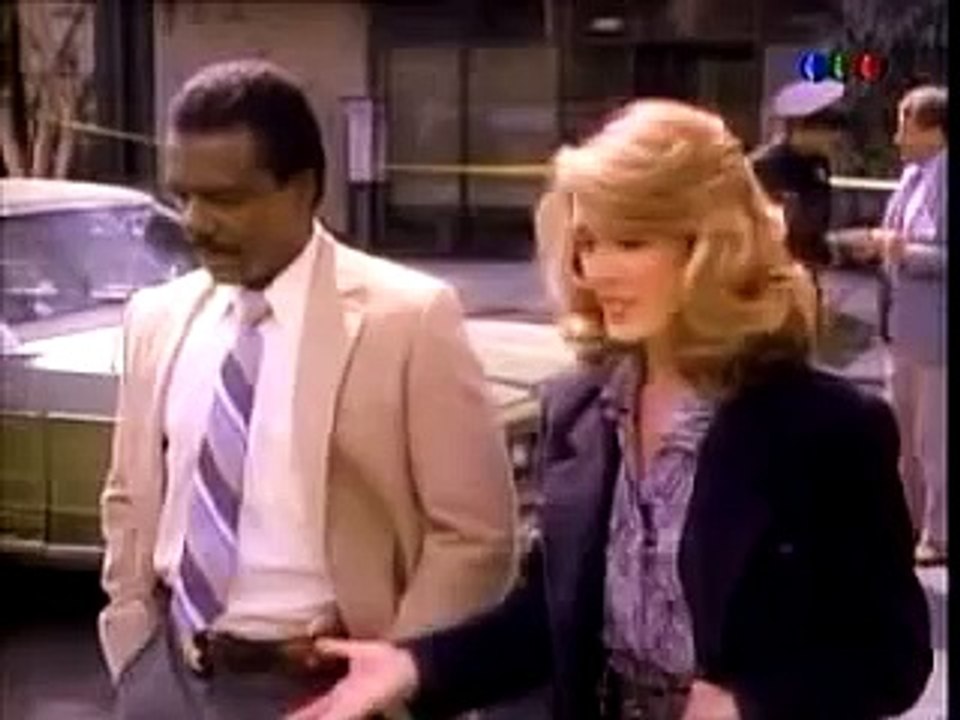 1-07 - Sledge Hammer - El Rey Vive, Muere El Rey - Pt 1