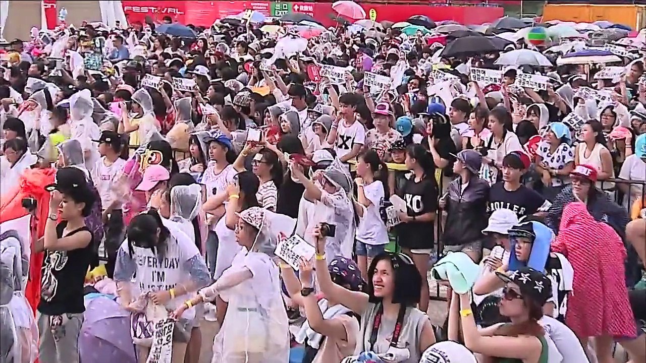 140701 EXO-K - Wolf + Growl + Thunder + Run + Overdose @ H.K Dome Festival 2014 [Live Show]