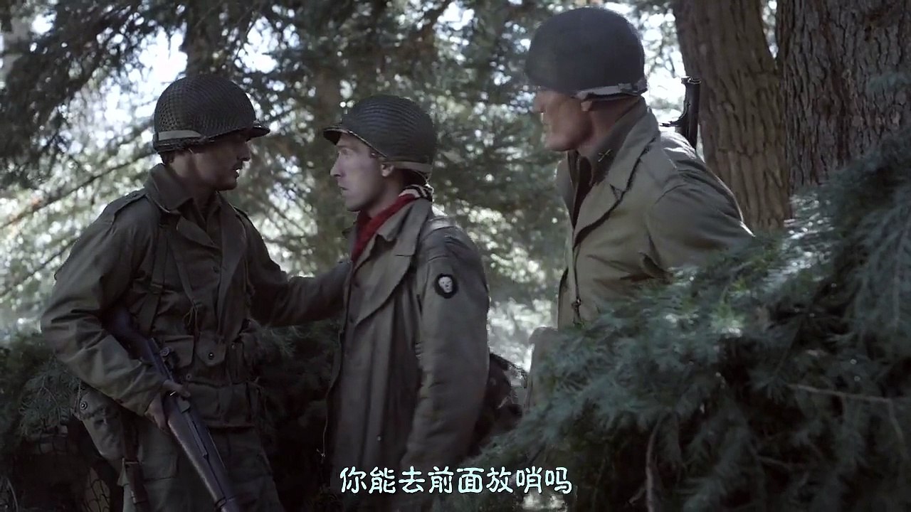 美国电影《战猪》主演: 米基·洛克 / 杜夫·龙格尔 / 鲁克·高斯 / 瑞恩·凯利 / 诺阿·西甘part2