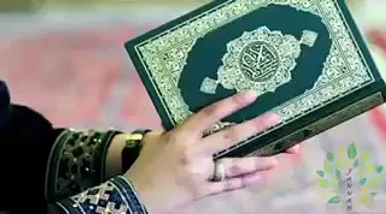 انشودة روعة عن القران!!