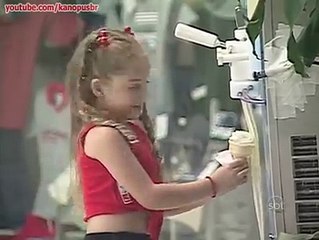 some body stope ... very funy :)