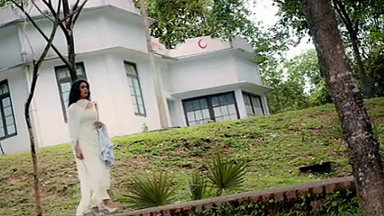 Chuye Dilam Full Video Song Chuye Dile Mon 2015 Movie Arifin Shuvo, Momo, Nirjo Habib