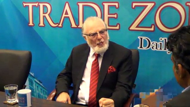 A.K. Memon hosting forum Senator Abdul Haseeb Khan discussing at Trade Zone Forum.