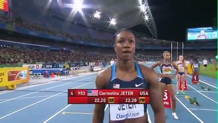 Veronica Campbell-Brown wins the Women's 200m Final