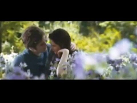 Nostalgia Critic- Bella Swan SUCKS!