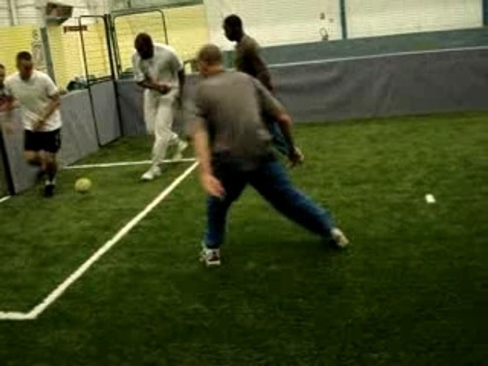 Paradise soccer gonesse