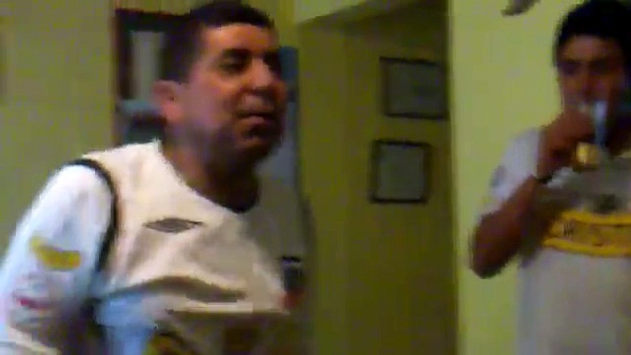EL CURAO MAS CHISTOSO DE CHILE 7.mp4